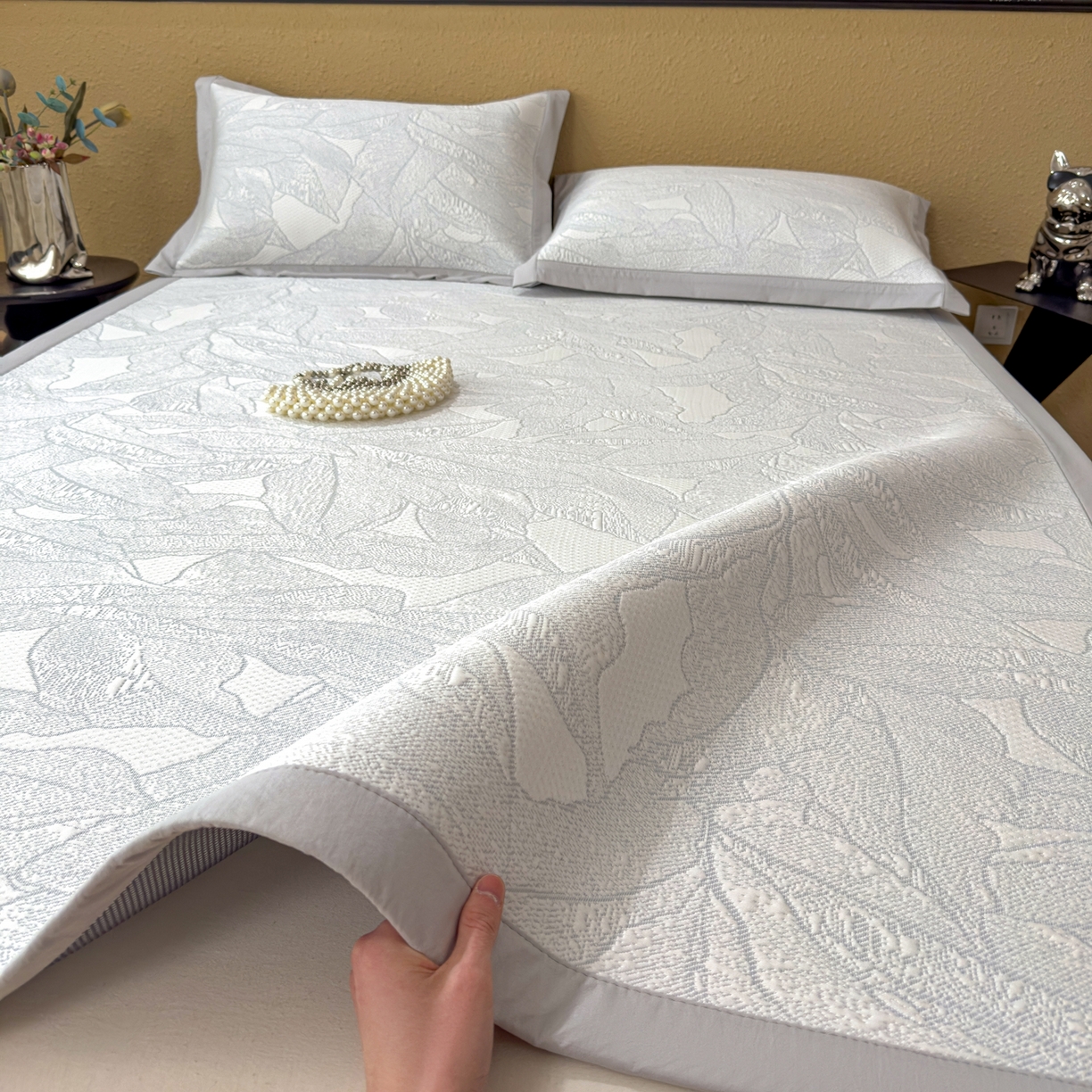 91家纺网 家纺一手货源 找家纺 耀悦家纺 2026年新款乙纶华夫格冰丝凉席床笠款ins风轻奢简约风凉席席子 家大叶大-天空蓝-床席款