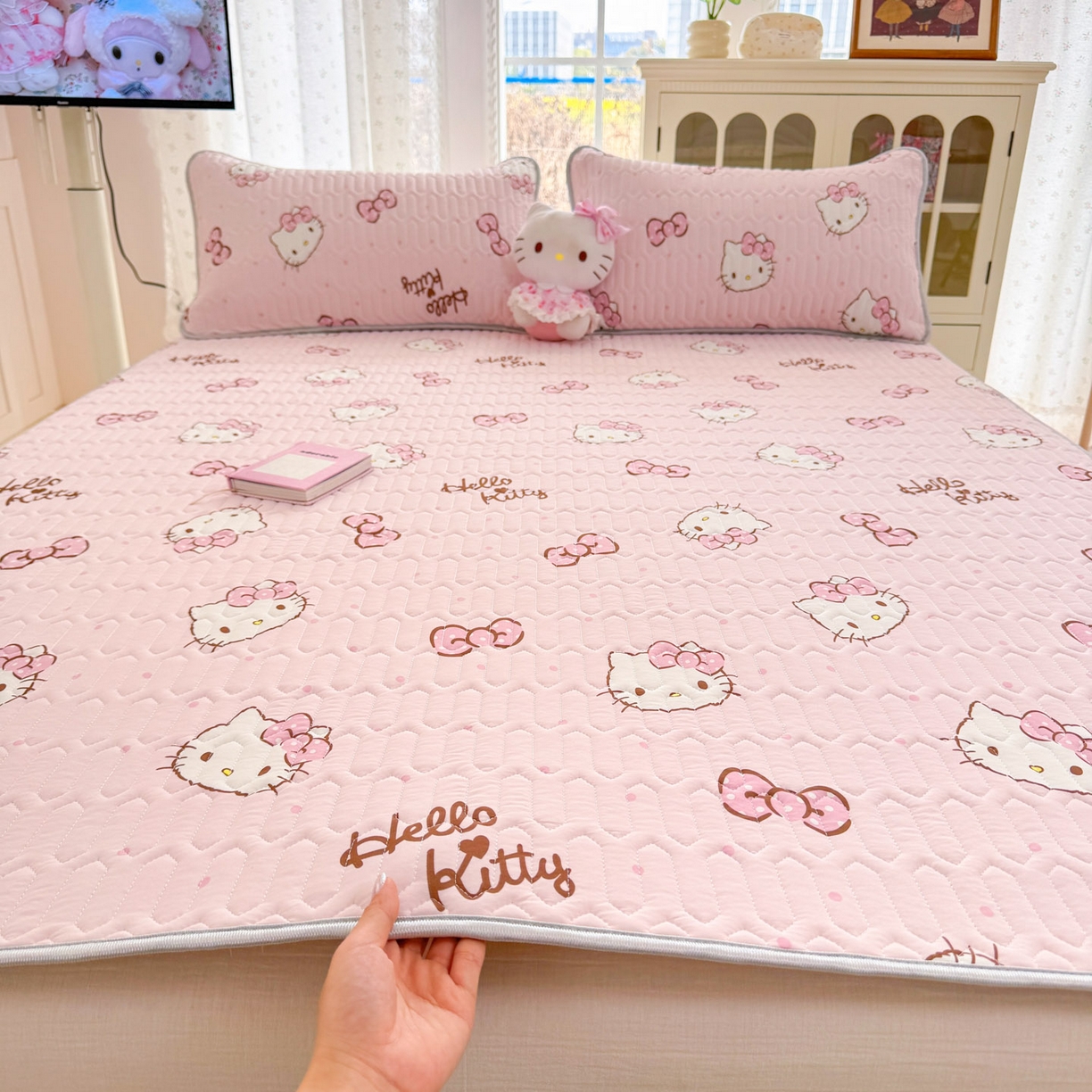 91家纺网 家纺一手货源 找家纺 博雅 2026新款三丽鸥A类仿锦氨组合小冰皮夏被夏凉被空调被凉席席子 小版-蝴蝶结KT