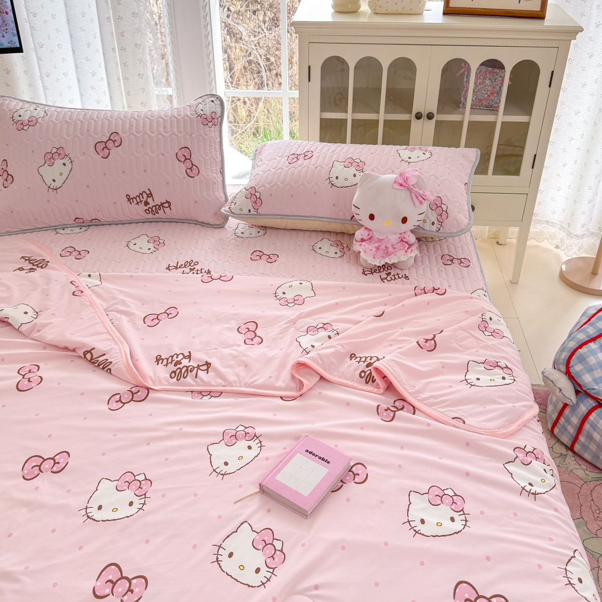 91家纺网 家纺一手货源 找家纺 博雅 2026新款三丽鸥A类仿锦氨组合小冰皮夏被夏凉被空调被凉席席子 小版-蝴蝶结KT