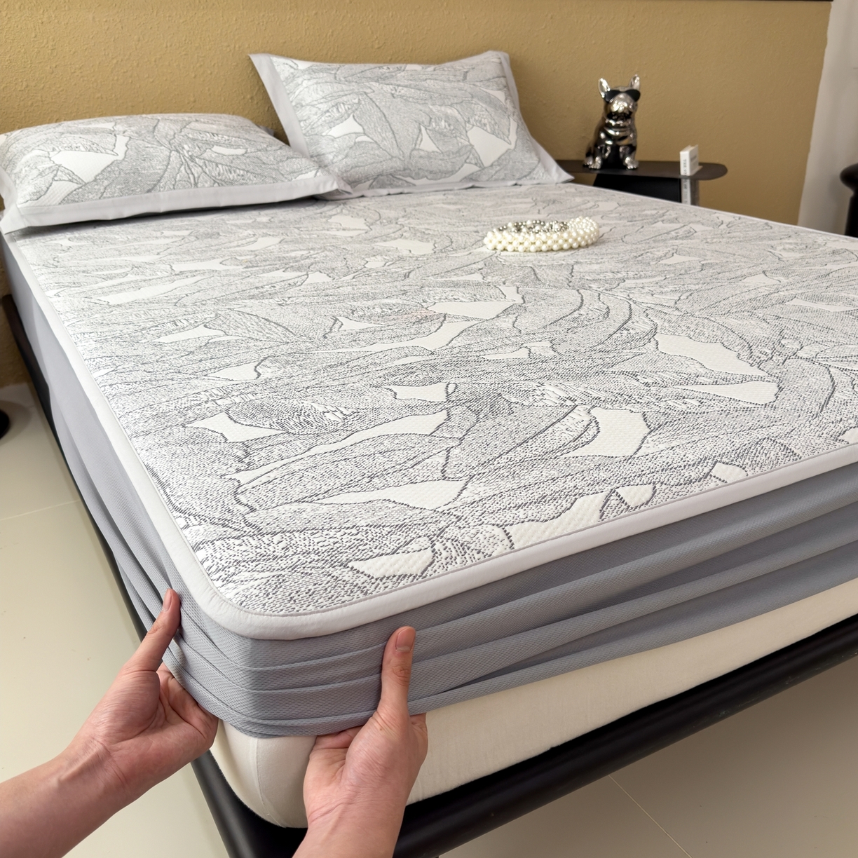 91家纺网 家纺一手货源 找家纺 耀悦家纺 2026年新款乙纶华夫格冰丝凉席床笠款ins风轻奢简约风凉席席子 家大叶大-北欧深灰-床笠款