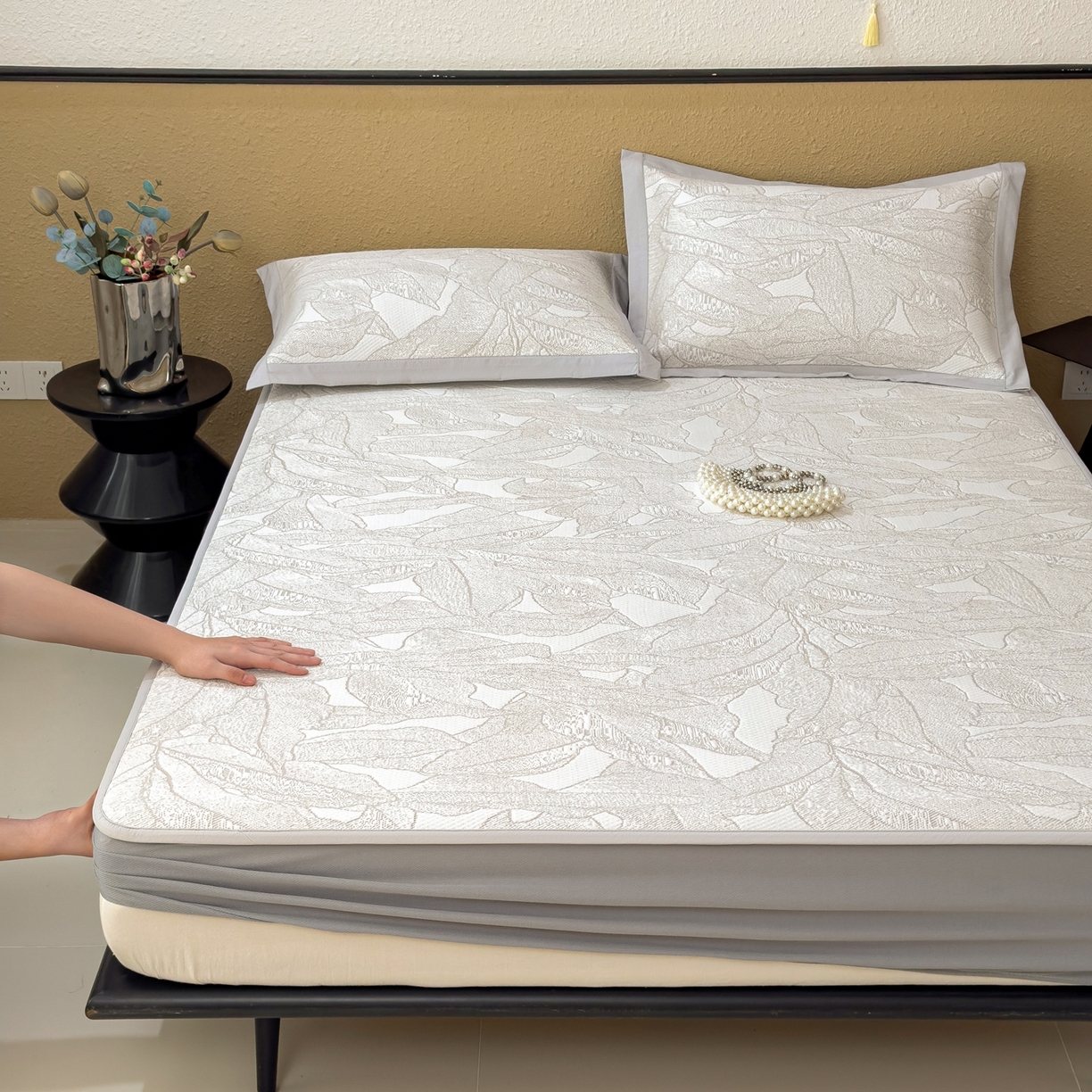 91家纺网 家纺一手货源 找家纺 耀悦家纺 2026年新款乙纶华夫格冰丝凉席床笠款ins风轻奢简约风凉席席子 家大叶大-棕雾咖-床笠款