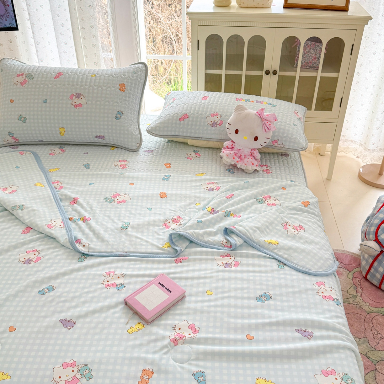 91家纺网 家纺一手货源 找家纺 博雅 2026新款三丽鸥A类仿锦氨组合小冰皮夏被夏凉被空调被凉席席子 小版-可爱KT