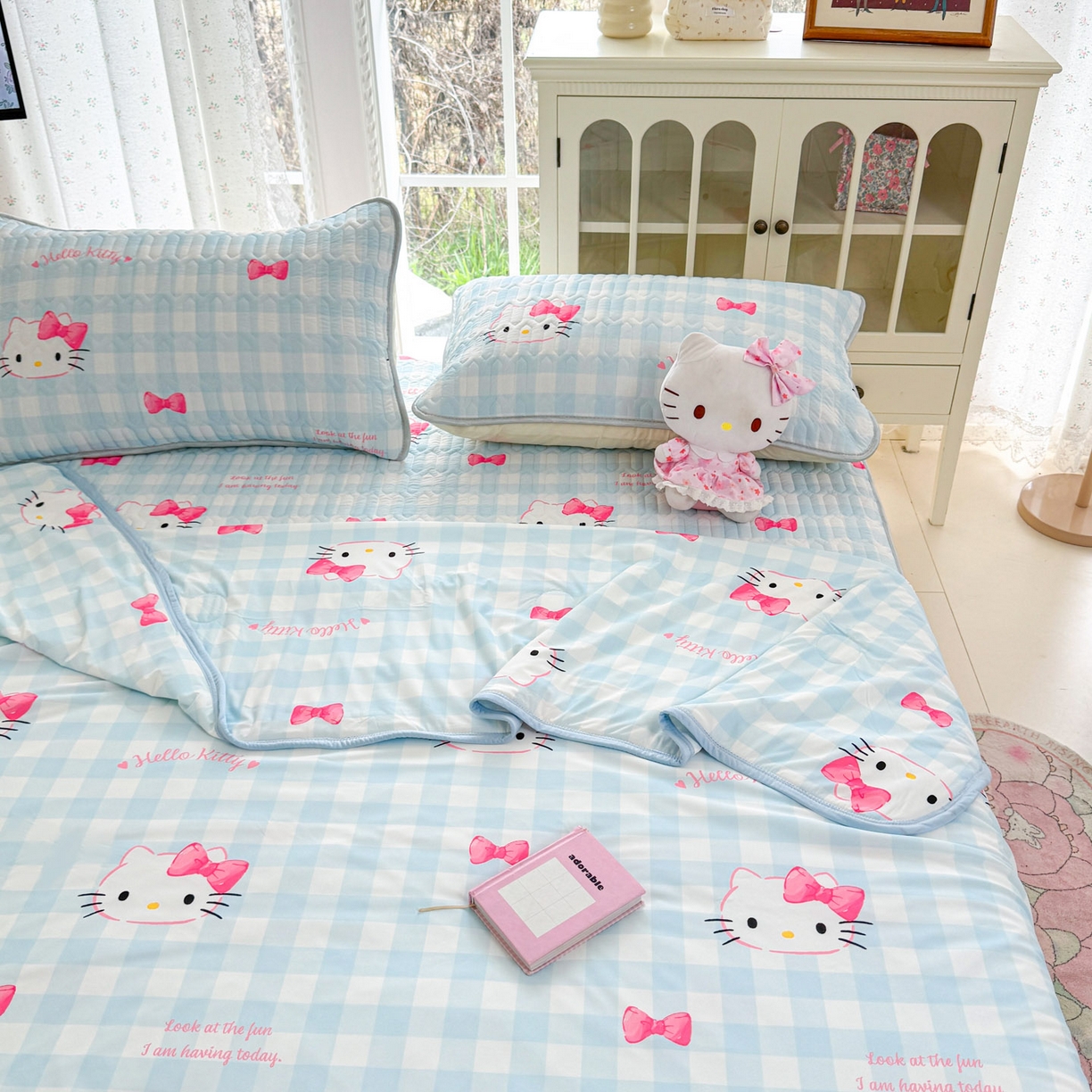 91家纺网 家纺一手货源 找家纺 博雅 2026新款三丽鸥A类仿锦氨组合小冰皮夏被夏凉被空调被凉席席子 小版-蓝色蝴蝶结KT