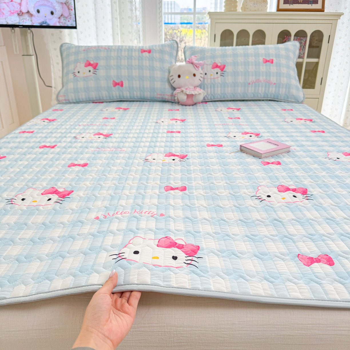 91家纺网 家纺一手货源 找家纺 博雅 2026新款三丽鸥A类仿锦氨组合小冰皮夏被夏凉被空调被凉席席子 小版-蓝色蝴蝶结KT