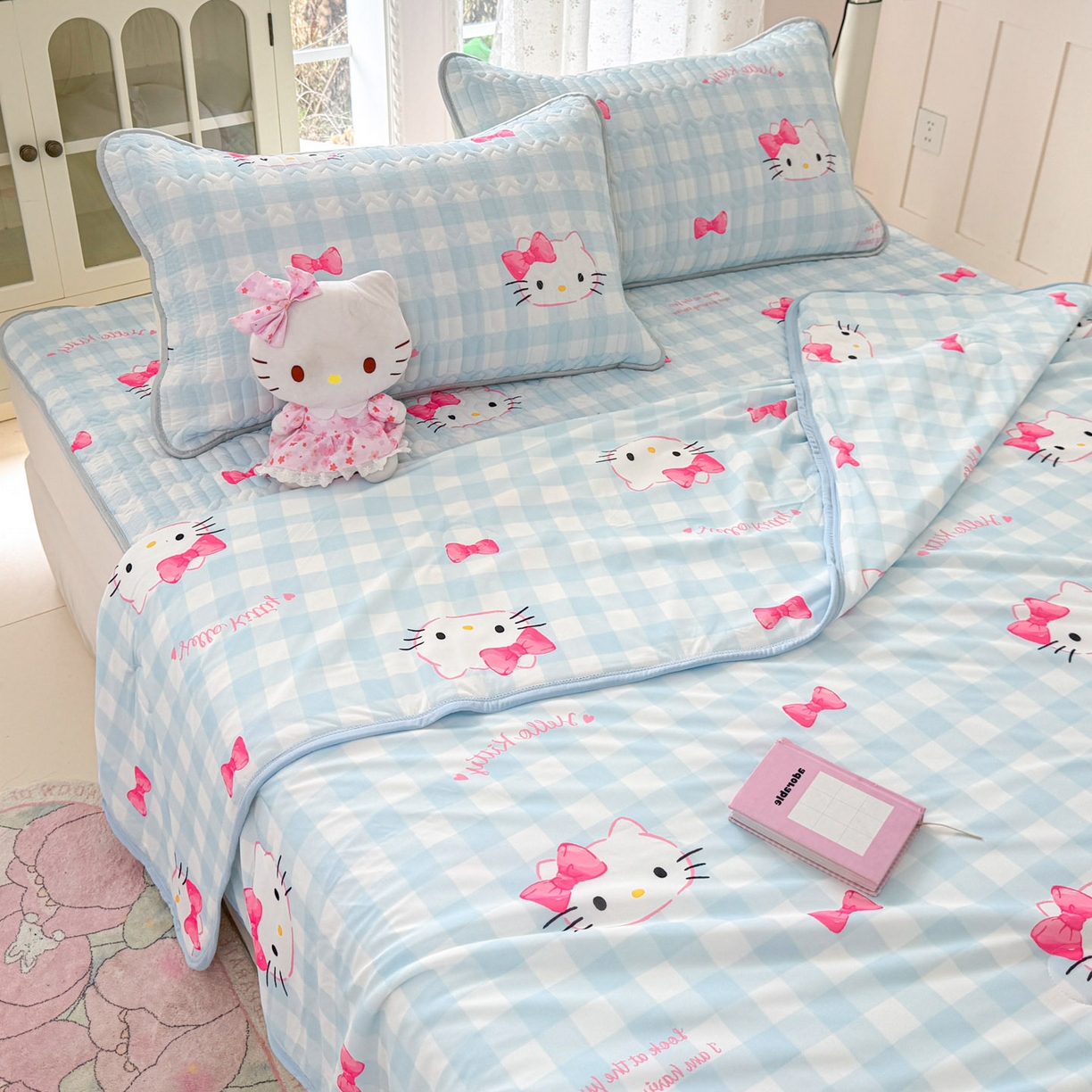 91家纺网 家纺一手货源 找家纺 博雅 2026新款三丽鸥A类仿锦氨组合小冰皮夏被夏凉被空调被凉席席子 小版-蓝色蝴蝶结KT