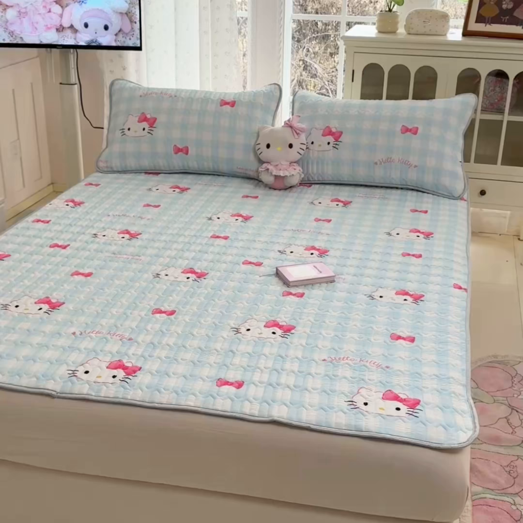 91家纺网 家纺一手货源 找家纺 博雅 2026新款三丽鸥A类仿锦氨组合小冰皮夏被夏凉被空调被凉席席子 小版-蓝色蝴蝶结KT