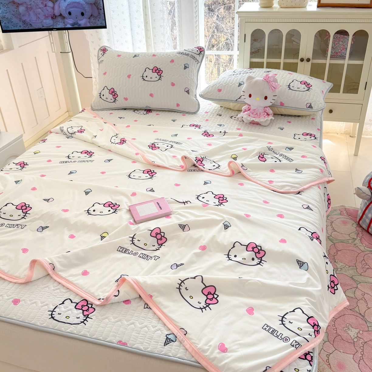 91家纺网 家纺一手货源 找家纺 博雅 2026新款三丽鸥A类仿锦氨组合小冰皮夏被夏凉被空调被凉席席子 小版-甜筒KT-白