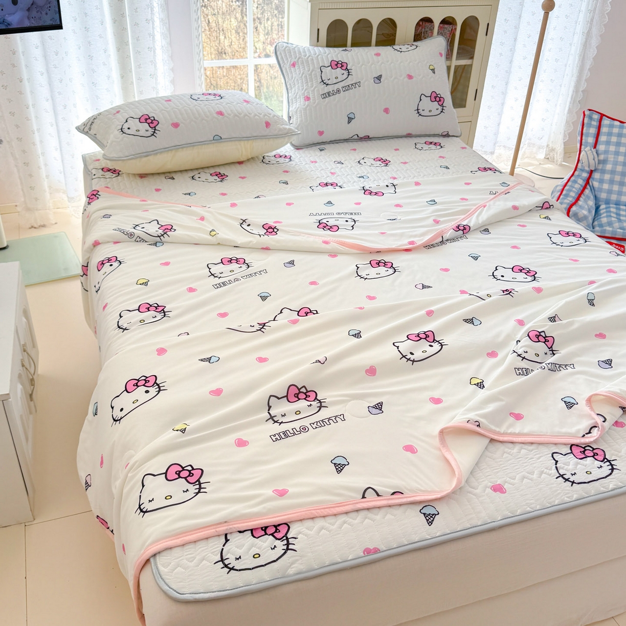 91家纺网 家纺一手货源 找家纺 博雅 2026新款三丽鸥A类仿锦氨组合小冰皮夏被夏凉被空调被凉席席子 小版-甜筒KT-白