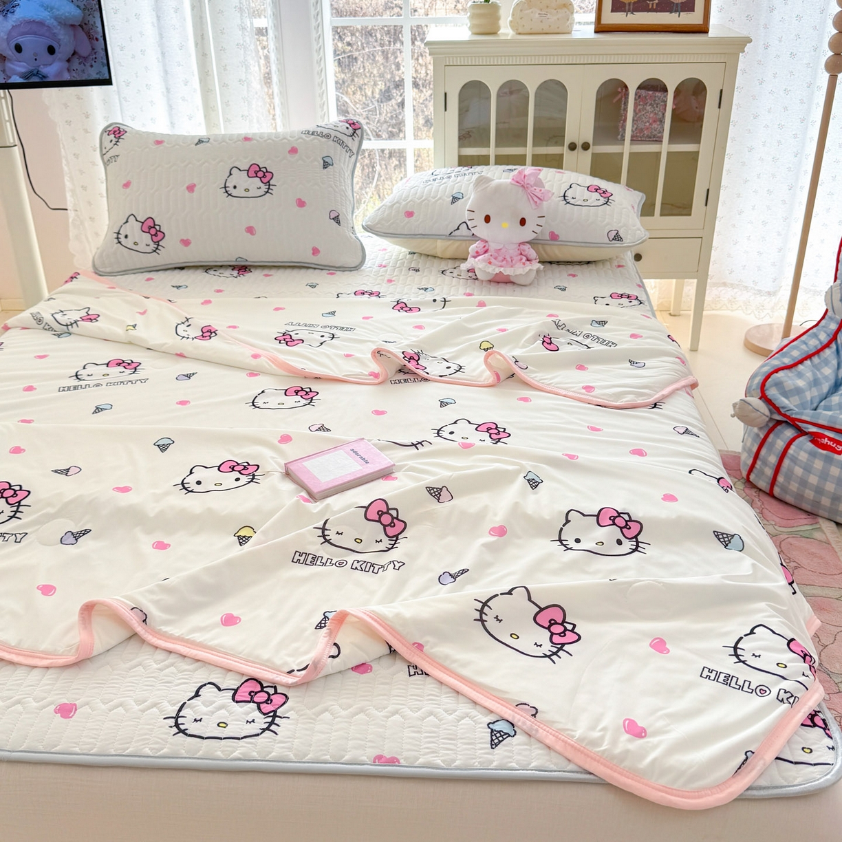 91家纺网 家纺一手货源 找家纺 博雅 2026新款三丽鸥A类仿锦氨组合小冰皮夏被夏凉被空调被凉席席子 小版-甜筒KT-白