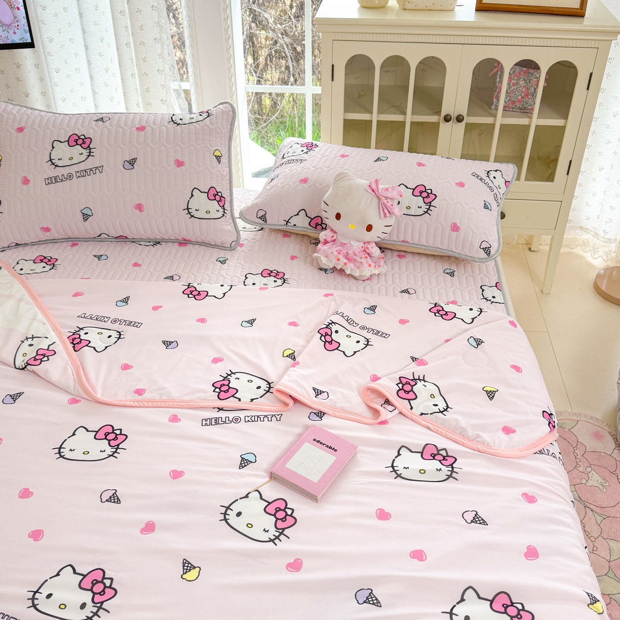 91家纺网 家纺一手货源 找家纺 博雅 2026新款三丽鸥A类仿锦氨组合小冰皮夏被夏凉被空调被凉席席子 小版-甜筒KT-粉