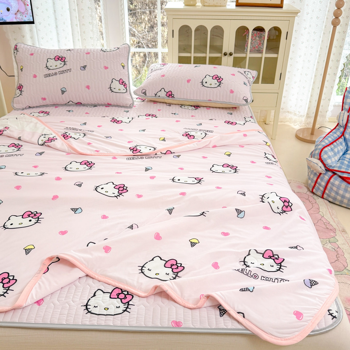 91家纺网 家纺一手货源 找家纺 博雅 2026新款三丽鸥A类仿锦氨组合小冰皮夏被夏凉被空调被凉席席子 小版-甜筒KT-粉