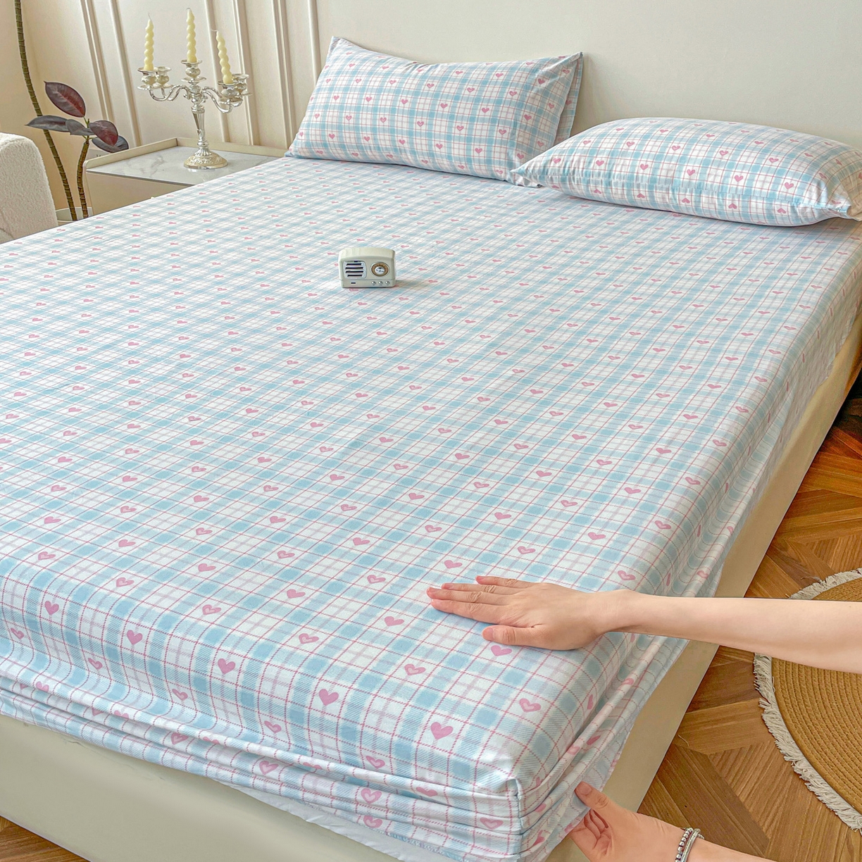 91家纺网 家纺一手货源 找家纺 纽缦家纺 2026新款A类水洗棉学生床笠系列 温暖粉心