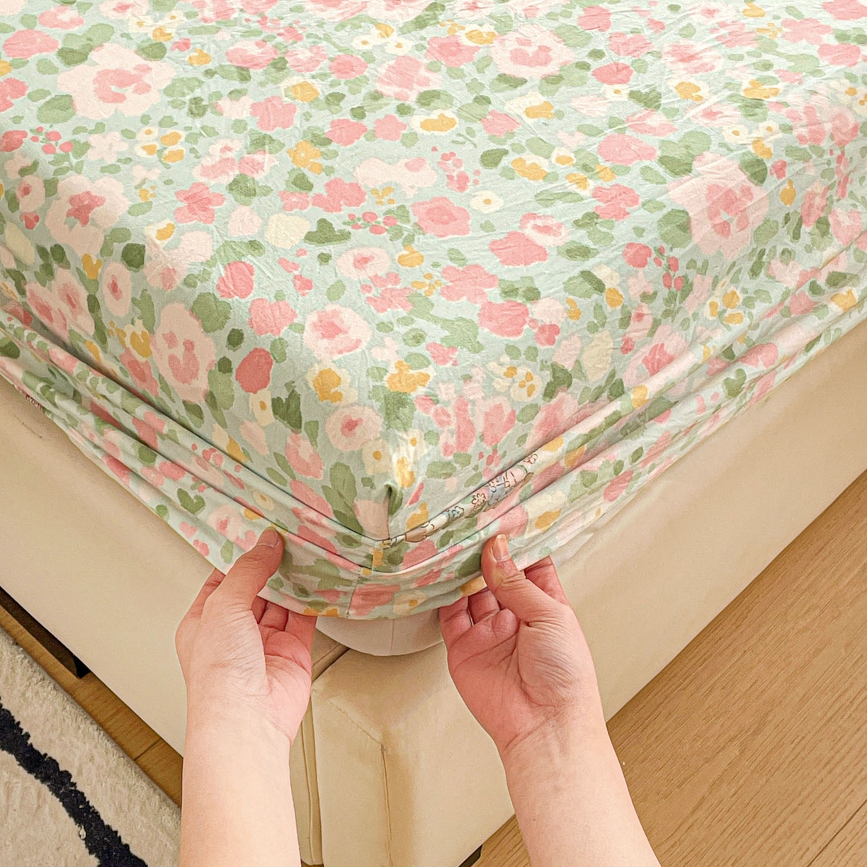 91家纺网 家纺一手货源 找家纺 纽缦家纺 2026新款A类水洗棉学生床笠系列 小兔岛