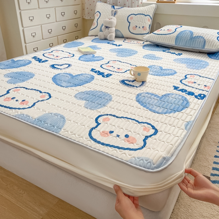 91家纺网 家纺一手货源 找家纺 （总）柒月家居 2026新款小清新床笠款乳胶凉席床笠