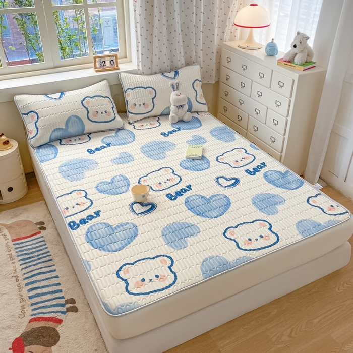 91家纺网 家纺一手货源 找家纺 柒月家居 2026新款小清新床笠款乳胶凉席床笠 床笠-爱心小熊