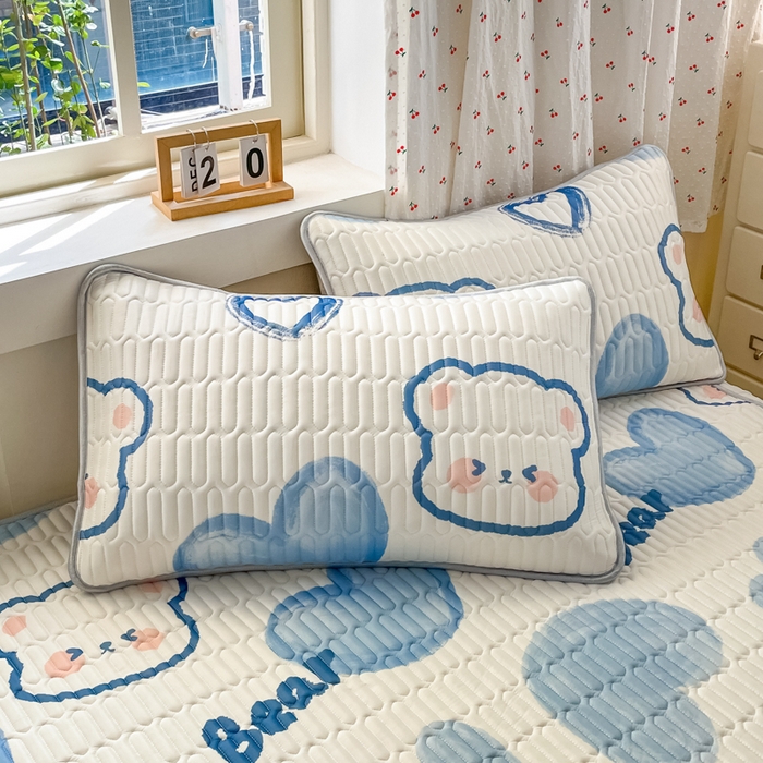 91家纺网 家纺一手货源 找家纺 柒月家居 2026新款小清新床笠款乳胶凉席床笠 床笠-爱心小熊