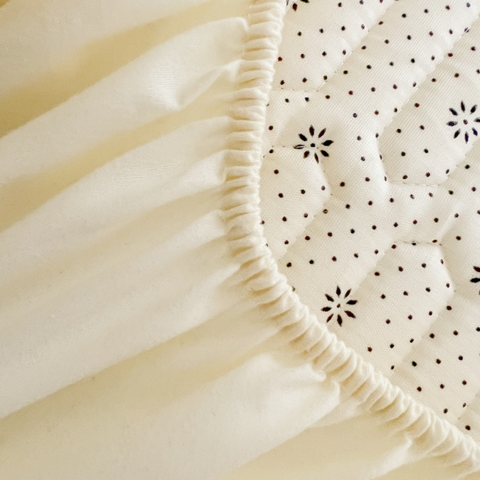 91家纺网 家纺一手货源 找家纺 柒月家居 2026新款小清新床笠款乳胶凉席床笠 床笠-蓝块汪仔