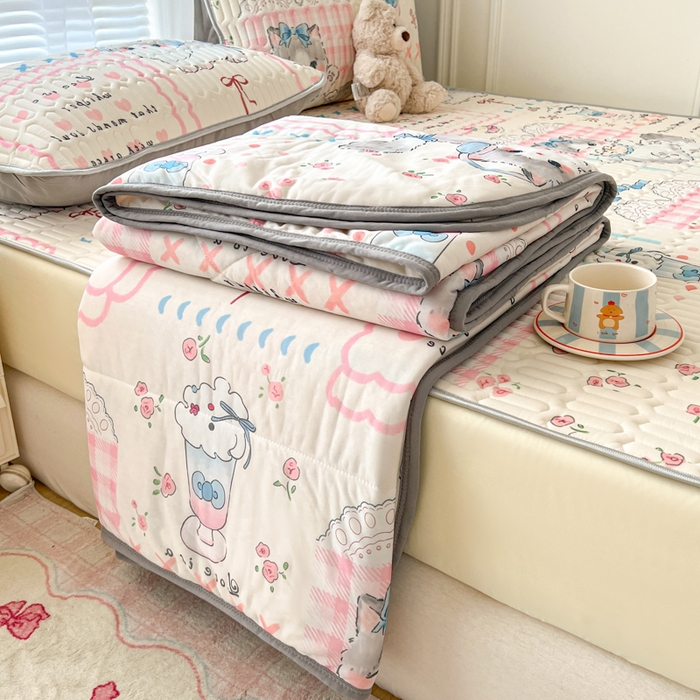 91家纺网 家纺一手货源 找家纺 柒月家居 2026新款小清新床笠款乳胶凉席床笠 床笠-奶盖猫咪