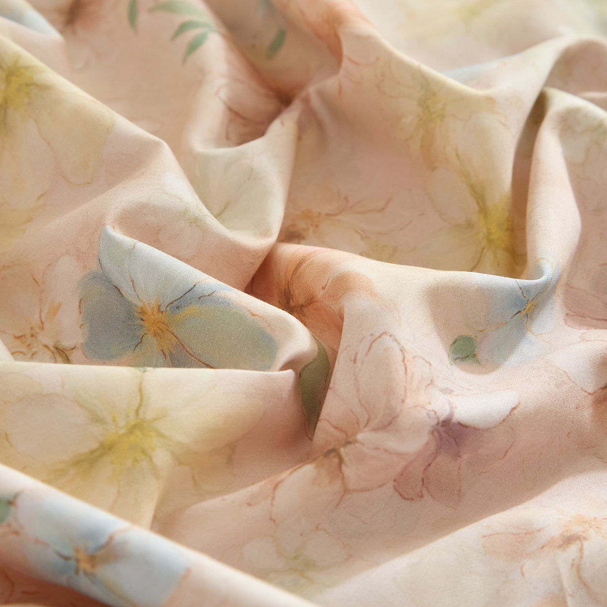 91家纺网 家纺一手货源 找家纺 锦彩家居 2026新款全棉纯棉印花60支贡缎新疆长绒棉四件套-山月记系列 风禾