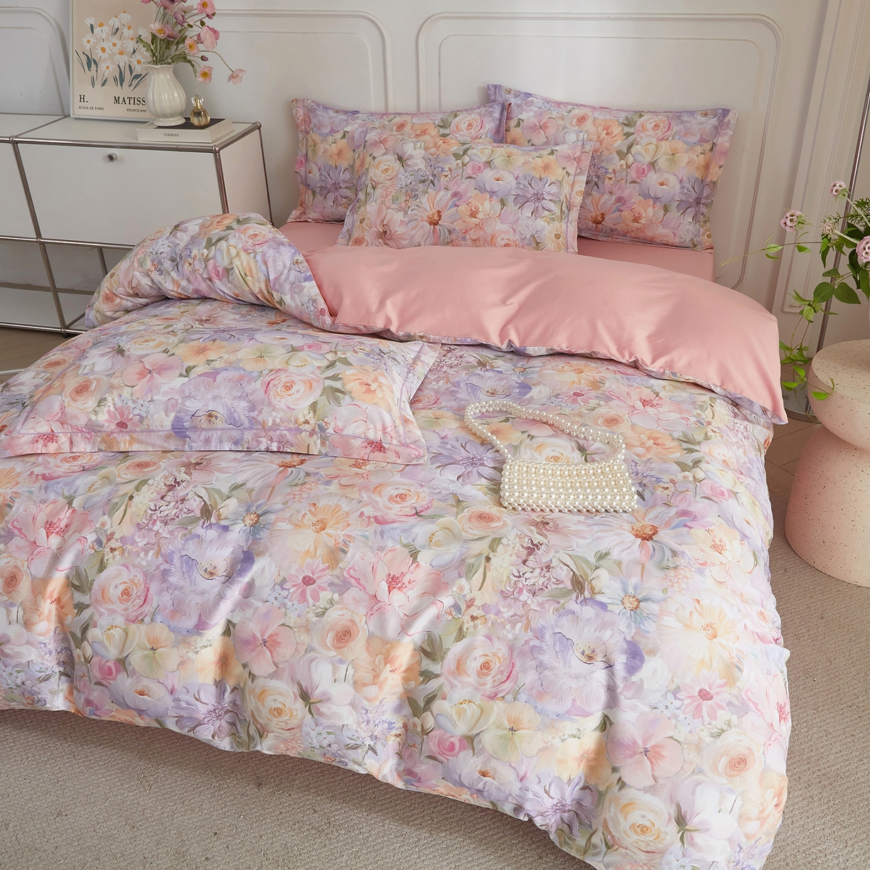 91家纺网 家纺一手货源 找家纺 锦彩家居 2026新款全棉纯棉印花60支贡缎新疆长绒棉四件套-山月记系列 浅春