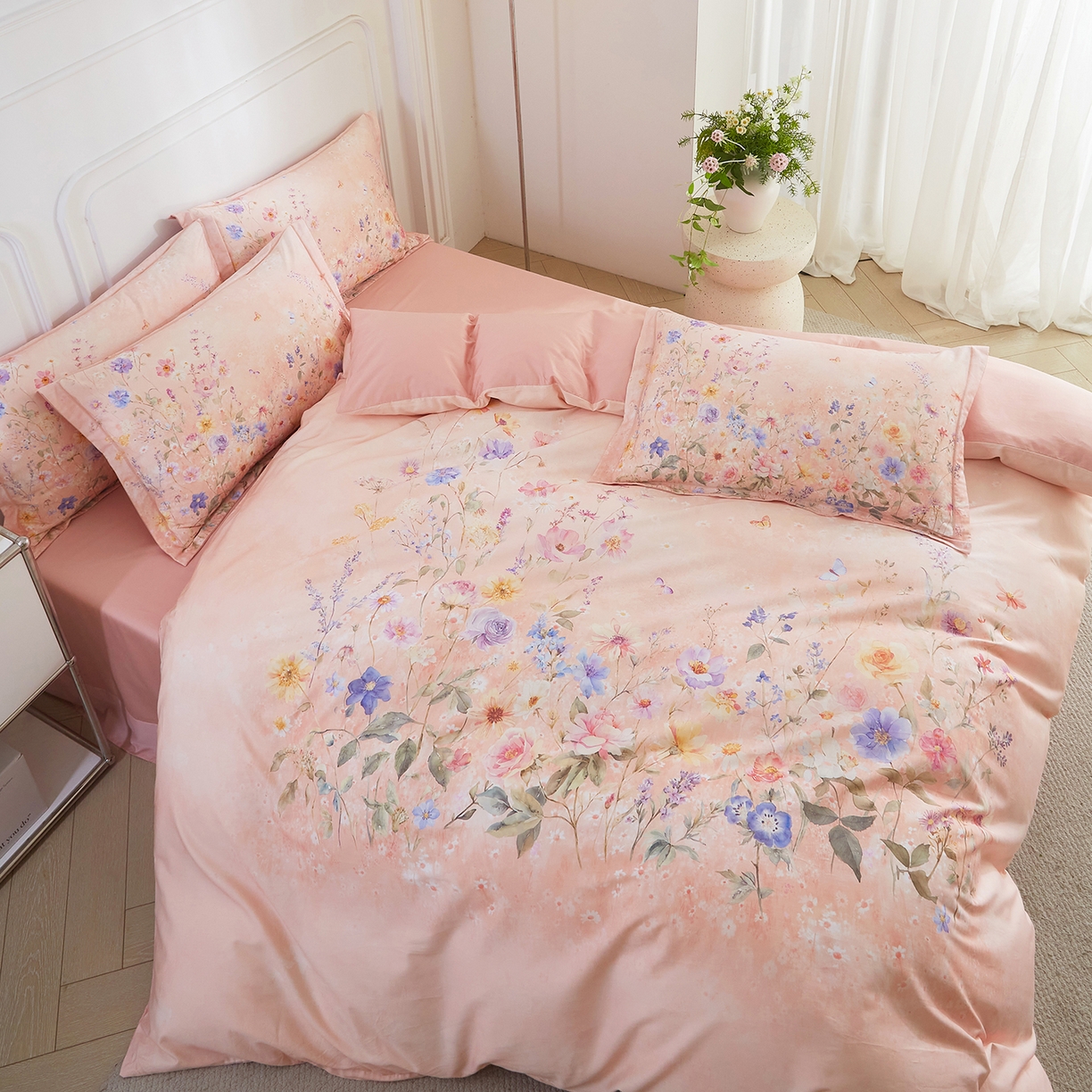 91家纺网 家纺一手货源 找家纺 锦彩家居 2026新款全棉纯棉印花60支贡缎新疆长绒棉四件套-山月记系列 烟柳粉