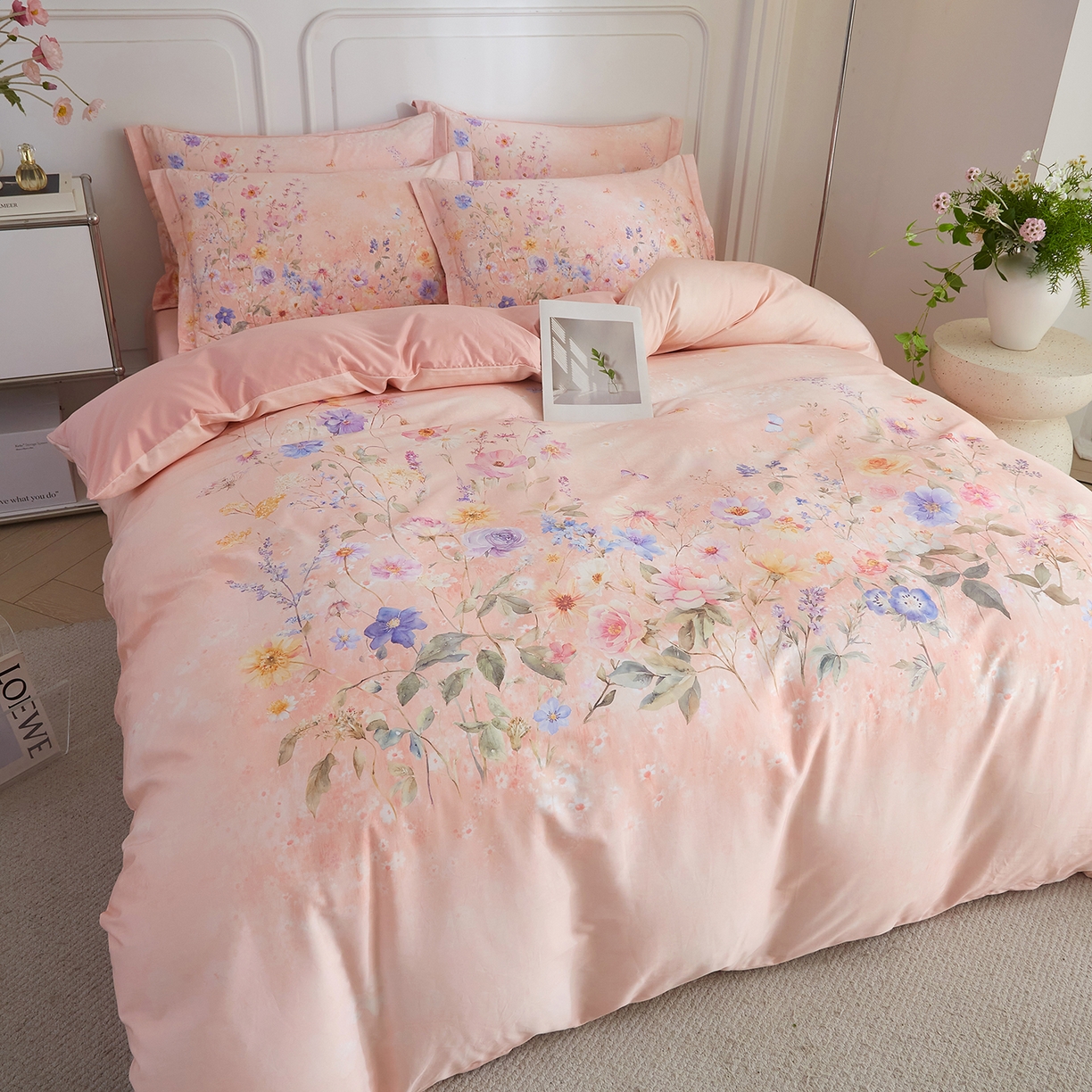 91家纺网 家纺一手货源 找家纺 锦彩家居 2026新款全棉纯棉印花60支贡缎新疆长绒棉四件套-山月记系列 烟柳粉