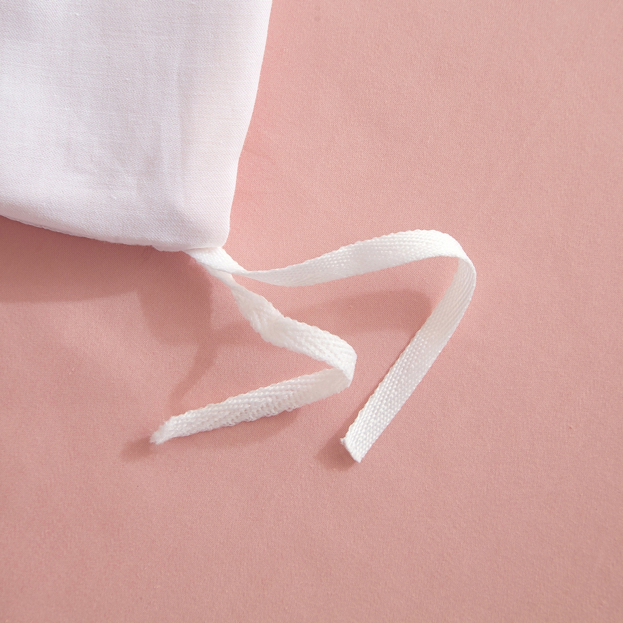 91家纺网 家纺一手货源 找家纺 锦彩家居 2026新款全棉纯棉印花60支贡缎新疆长绒棉四件套-山月记系列 烟柳粉