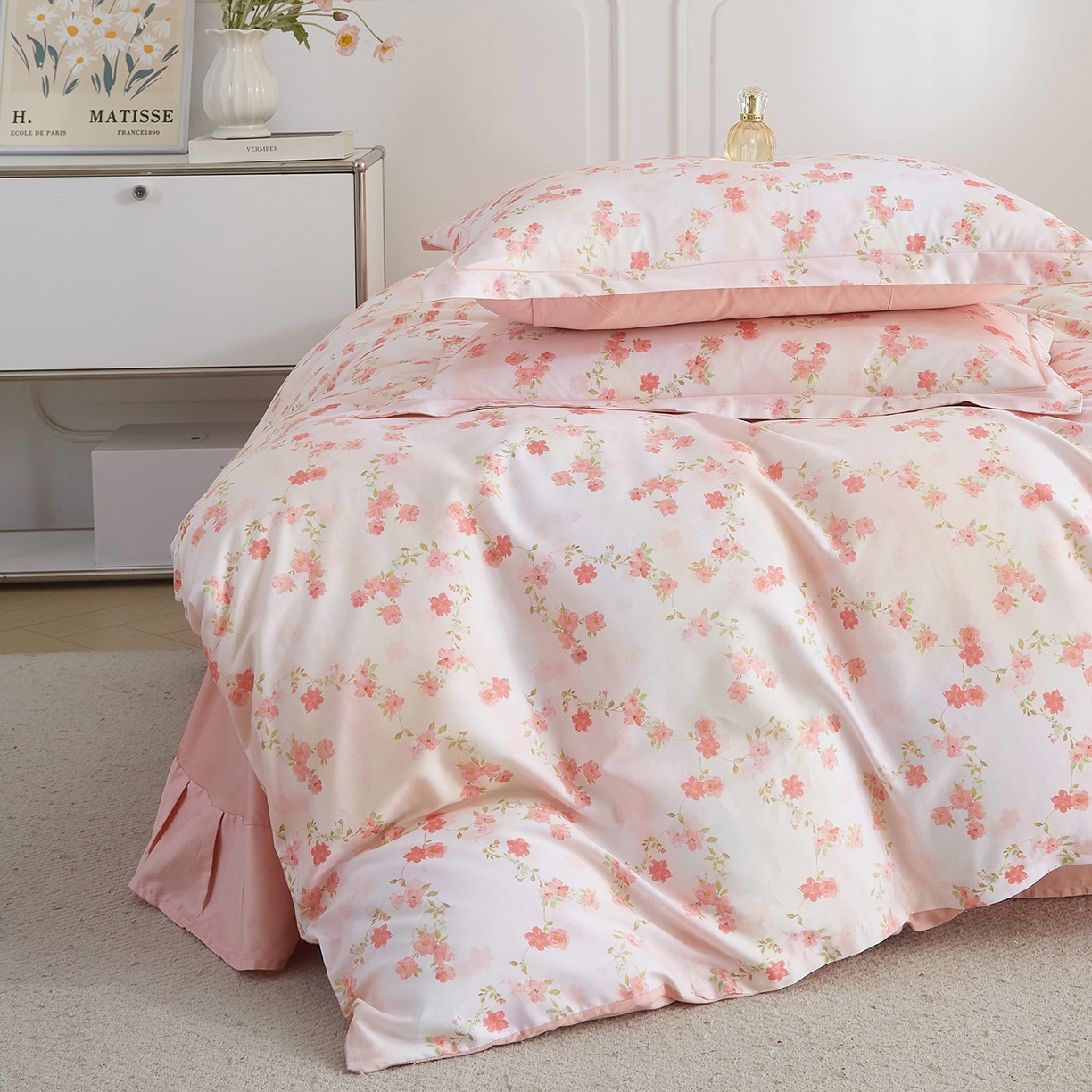 91家纺网 家纺一手货源 找家纺 锦彩家居 2026新款全棉纯棉印花60支贡缎新疆长绒棉四件套-山月记系列 樱落