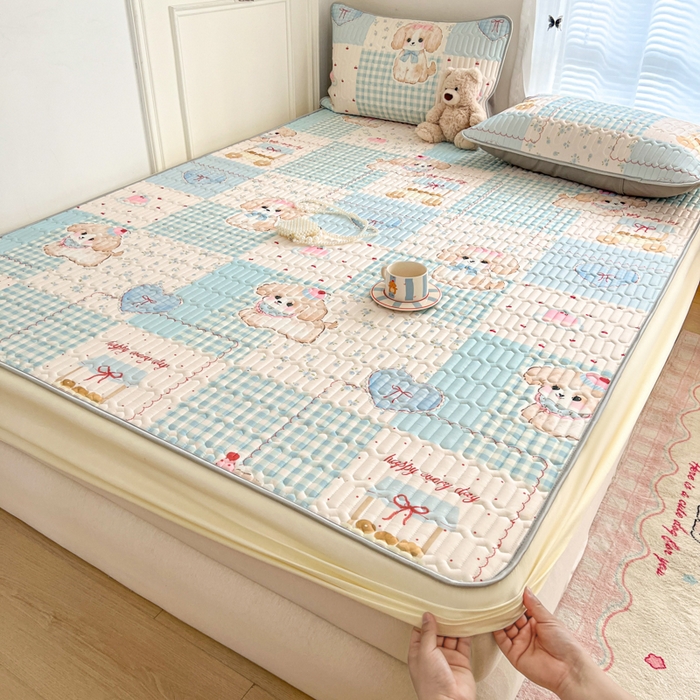 91家纺网 家纺一手货源 找家纺 柒月家居 2026新款小清新床笠款乳胶凉席床笠夏被四件套 床笠-蓝块汪仔