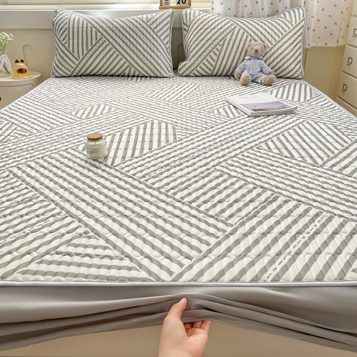 91家纺网 家纺一手货源 找家纺 柒月家居 2026新款小清新床笠款乳胶凉席床笠夏被四件套 床笠-格调