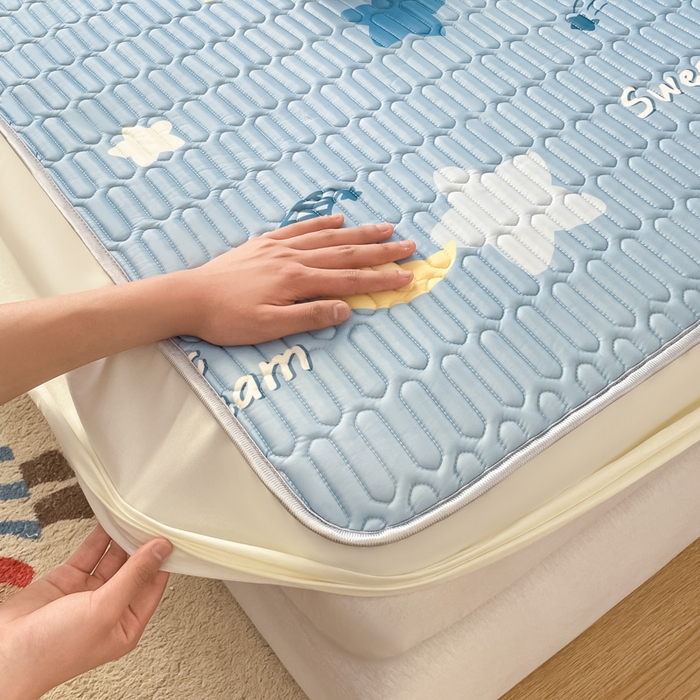 91家纺网 家纺一手货源 找家纺 柒月家居 2026新款小清新床笠款乳胶凉席床笠夏被四件套 床笠-星星月亮