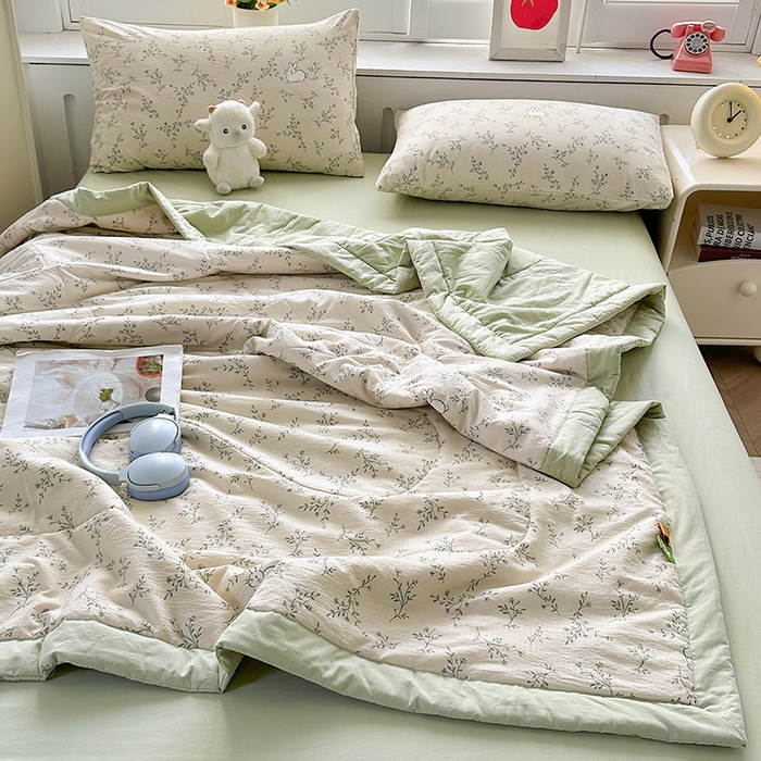 91家纺网 家纺一手货源 找家纺 美梦里 2026新款A类双层纱里外纯棉棉花夏被被子被芯 花丛兔