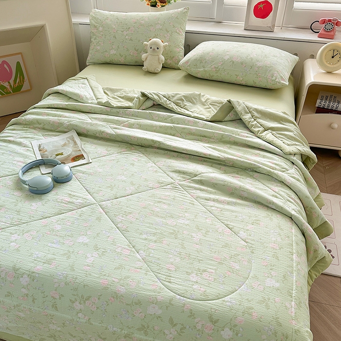 91家纺网 家纺一手货源 找家纺 美梦里 2026新款A类双层纱里外纯棉棉花夏被被子被芯 春浅