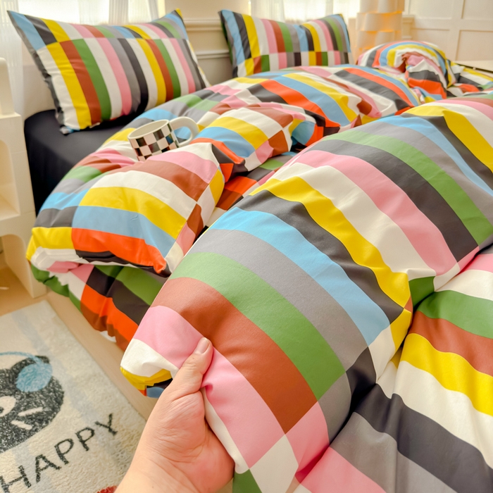 91家纺网 家纺一手货源 找家纺 感遇家纺 2026新款全棉数码印花简约系列四件套 彩素