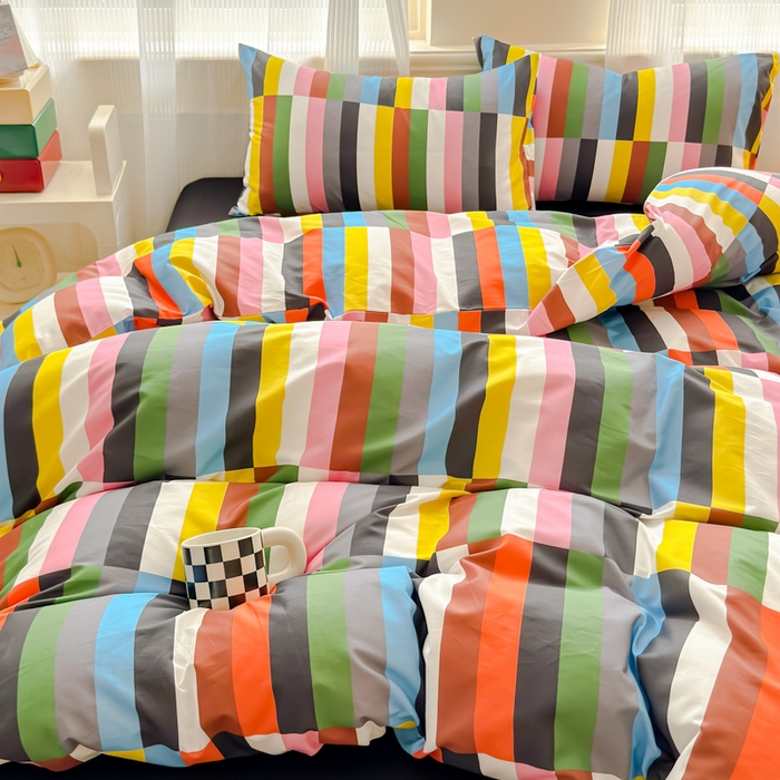 91家纺网 家纺一手货源 找家纺 感遇家纺 2026新款全棉数码印花简约系列四件套 彩素