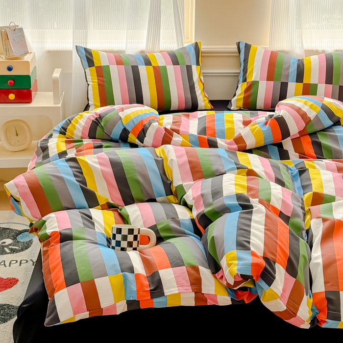 91家纺网 家纺一手货源 找家纺 感遇家纺 2026新款全棉数码印花简约系列四件套 彩素