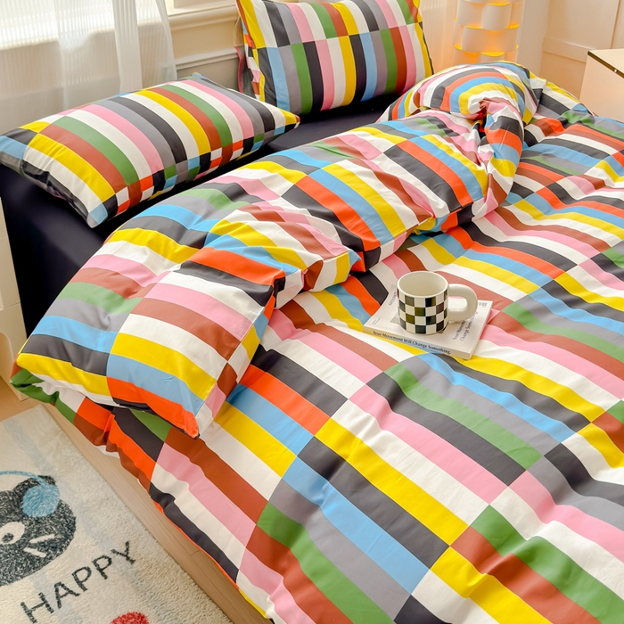 91家纺网 家纺一手货源 找家纺 感遇家纺 2026新款全棉数码印花简约系列四件套 彩素