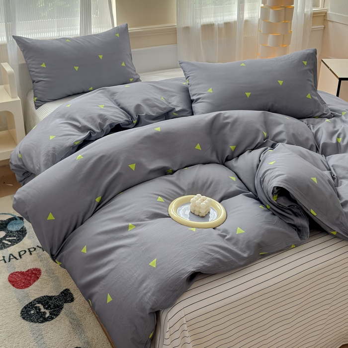 91家纺网 家纺一手货源 找家纺 感遇家纺 2026新款全棉数码印花简约系列四件套 思绪