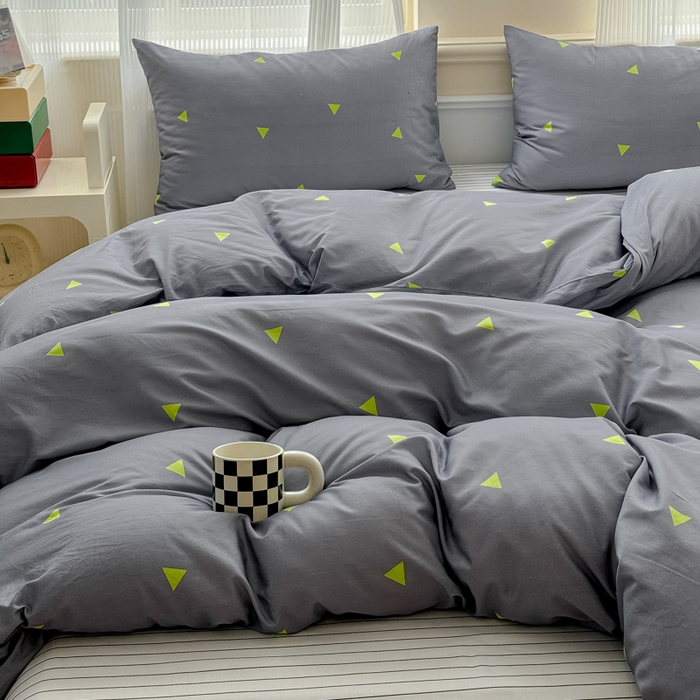 91家纺网 家纺一手货源 找家纺 感遇家纺 2026新款全棉数码印花简约系列四件套 思绪