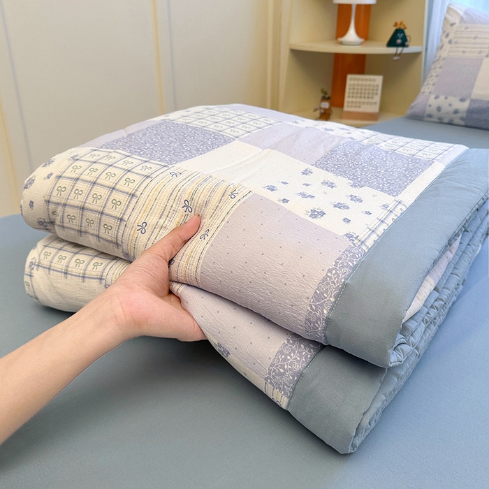 91家纺网 家纺一手货源 找家纺 美梦里 2026新款A类双层纱里外纯棉棉花夏被被子被芯 芳华