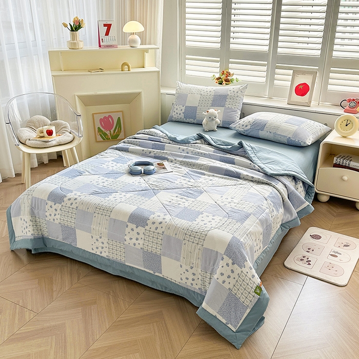 91家纺网 家纺一手货源 找家纺 美梦里 2026新款A类双层纱里外纯棉棉花夏被被子被芯 芳华