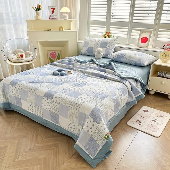 91家纺网 家纺一手货源 找家纺 美梦里 2026新款A类双层纱里外纯棉棉花夏被被子被芯 芳华