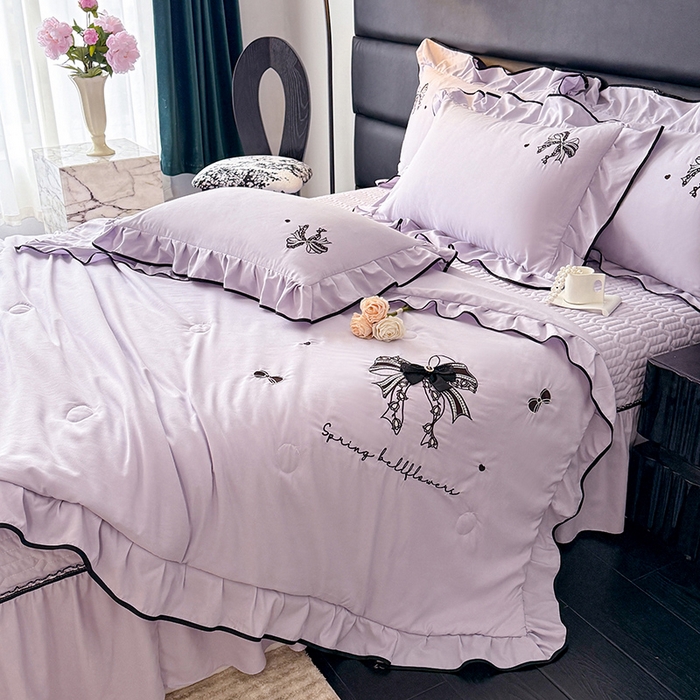 91家纺网 家纺一手货源 找家纺 优贝家纺 2026春夏新款多功能夏被床盖四件套刺绣 赫本-紫