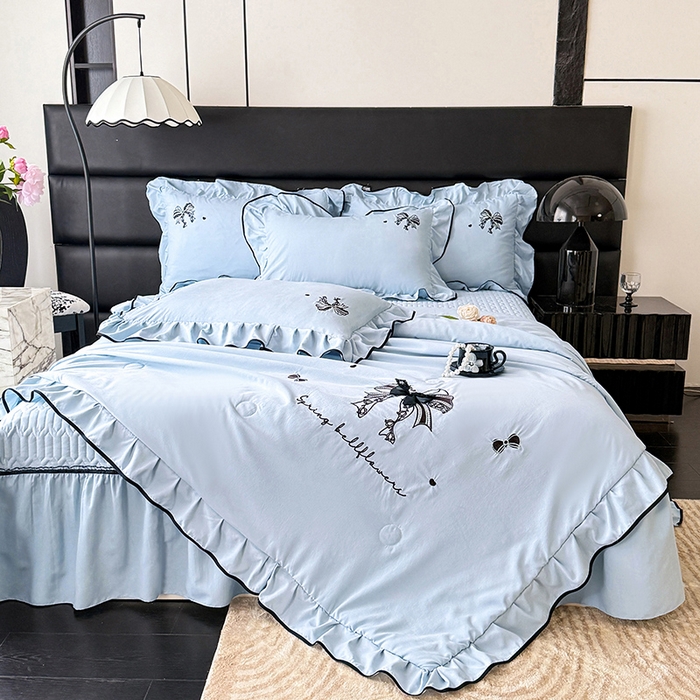 91家纺网 家纺一手货源 找家纺 优贝家纺 2026春夏新款多功能夏被床盖四件套刺绣 赫本-兰