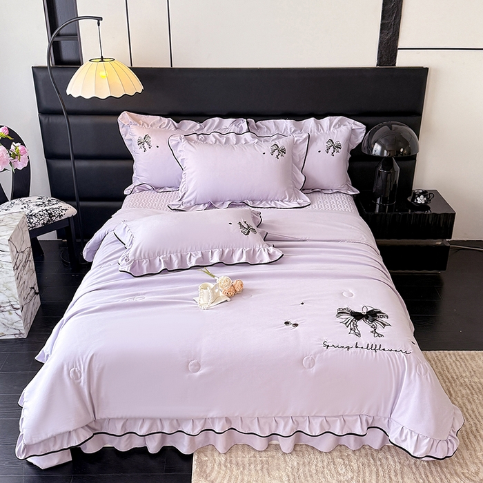 91家纺网 家纺一手货源 找家纺 绒棉世家 2026春夏新款多功能夏被床盖四件套刺绣 赫本-紫