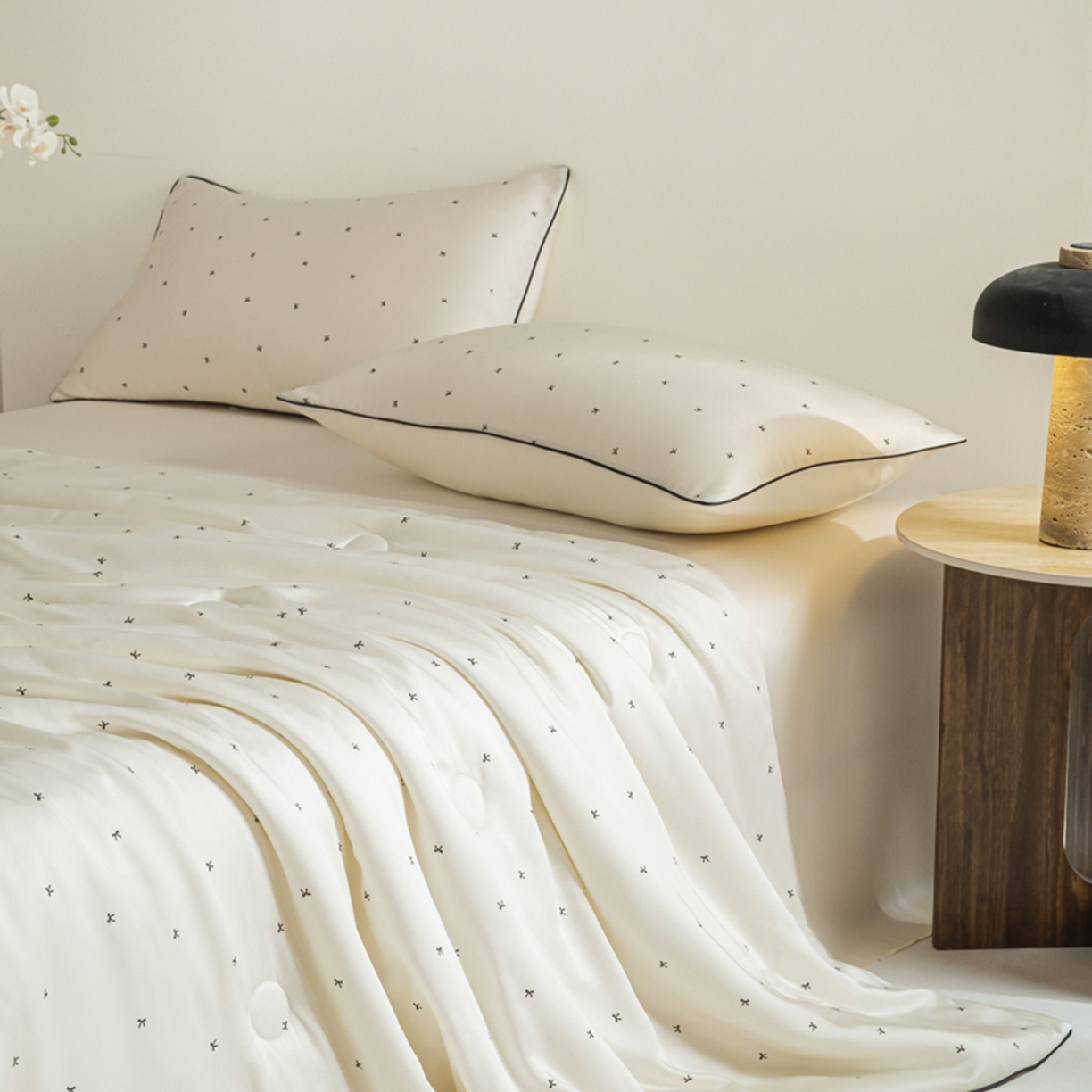 91家纺网 家纺一手货源 找家纺 （总）悦织湾家纺 2026新款天丝夏被四件套滚边款冰丝空调被夏凉被夏凉冰爽床上用品三4件套