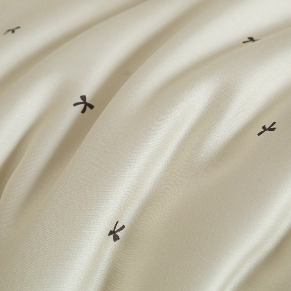 91家纺网 家纺一手货源 找家纺 （总）悦织湾家纺 2026新款天丝夏被四件套滚边款冰丝空调被夏凉被夏凉冰爽床上用品三4件套