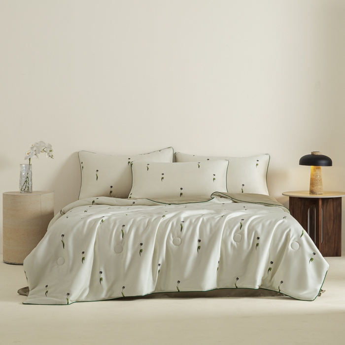 91家纺网 家纺一手货源 找家纺 悦织湾家纺 2026新款天丝夏被四件套滚边款冰丝空调被夏凉被夏凉冰爽床上用品三4件套 奶杏郁金香