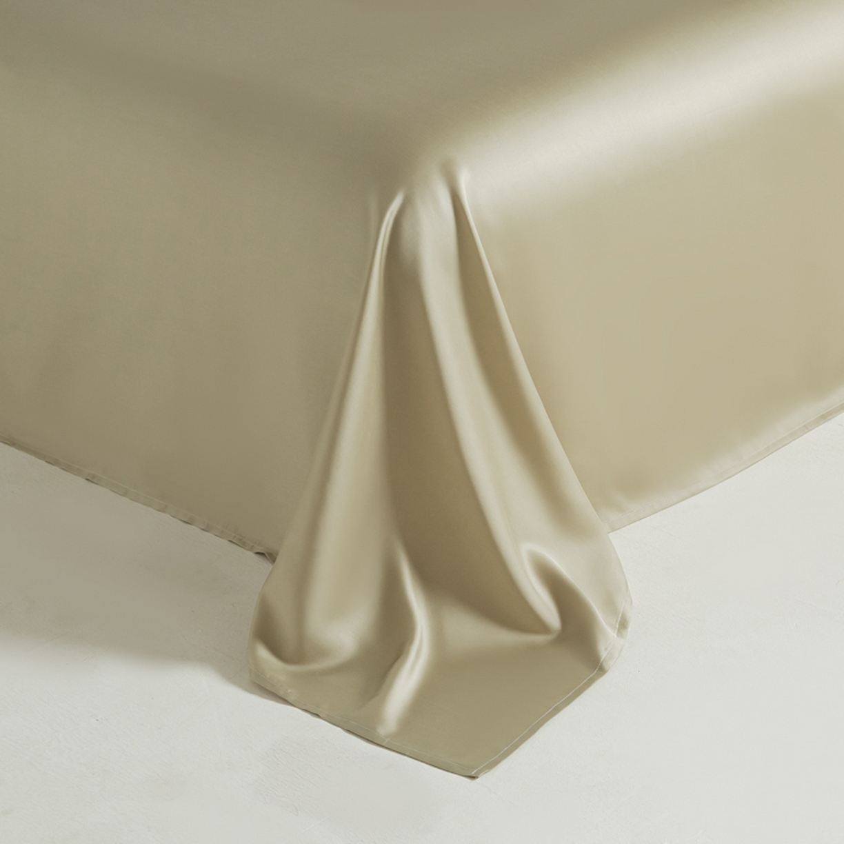 91家纺网 家纺一手货源 找家纺 悦织湾家纺 2026新款天丝夏被四件套滚边款冰丝空调被夏凉被夏凉冰爽床上用品三4件套 奶杏郁金香