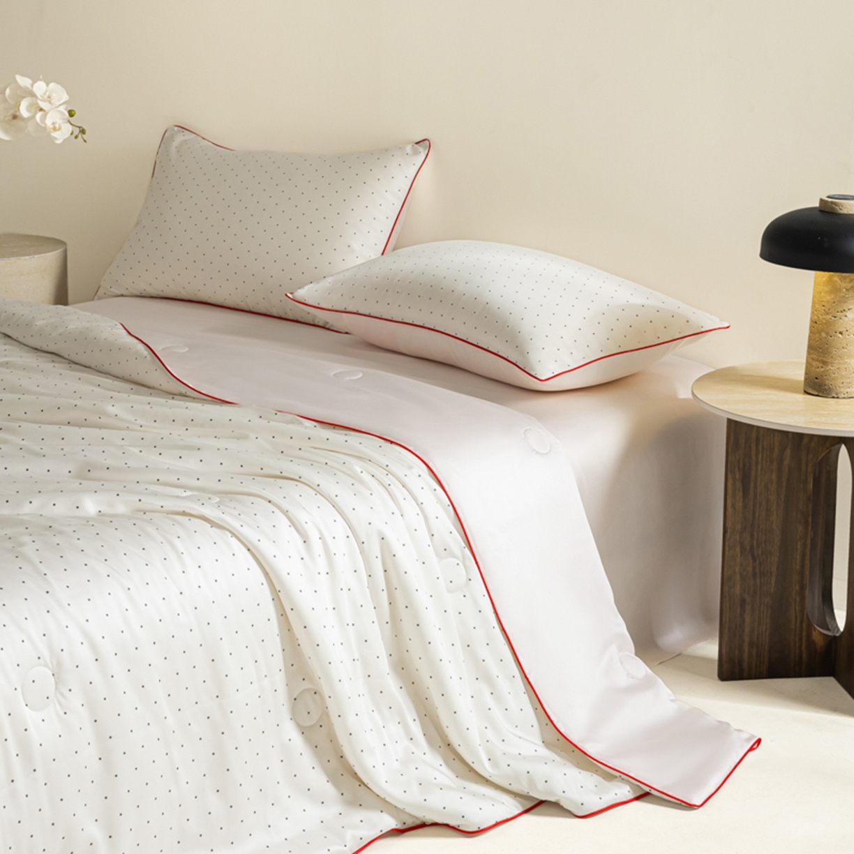 91家纺网 家纺一手货源 找家纺 悦织湾家纺 2026新款天丝夏被四件套滚边款冰丝空调被夏凉被夏凉冰爽床上用品三4件套 夜影郁香